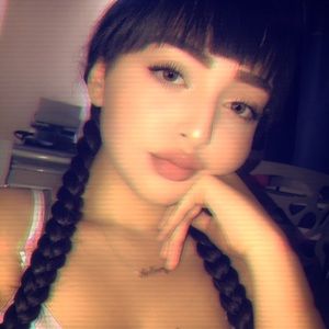 Meet your Posher, Janelle